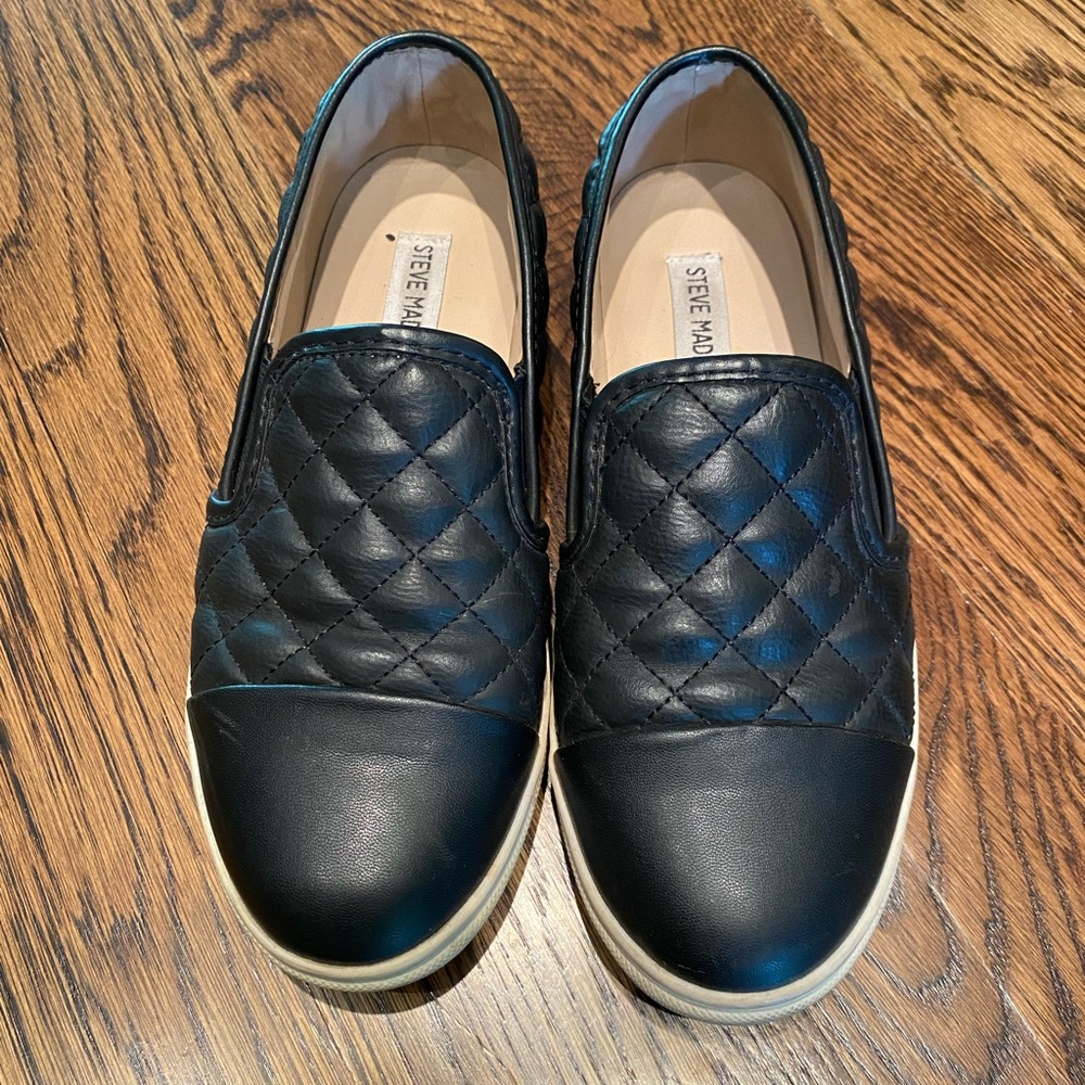 Steve Madden Quilted Loafers Slip-Ons Sz 7.5 Black
